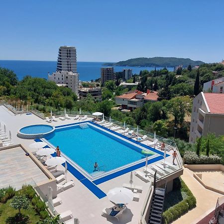 Bečići Comfort Studio With Sea View And Swimming Pool מראה חיצוני תמונה