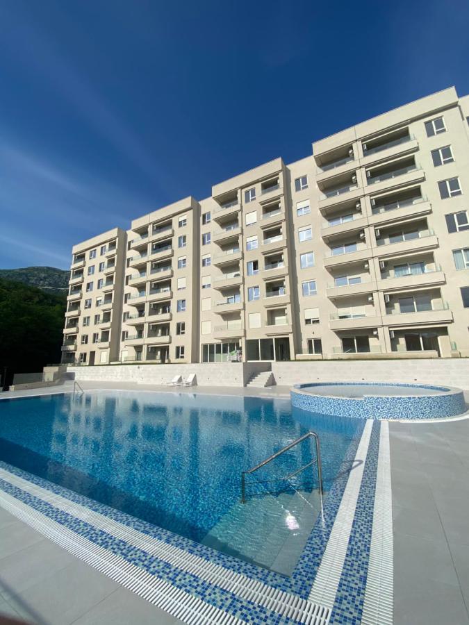 Bečići Comfort Studio With Sea View And Swimming Pool מראה חיצוני תמונה