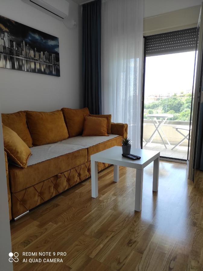 Bečići Comfort Studio With Sea View And Swimming Pool מראה חיצוני תמונה